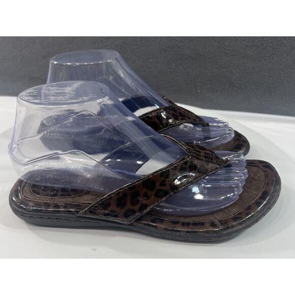 BORN boc Concepts Leopard Slip On Flip Flop Sandals Things Brown Women Size 7 - Picture 6 of 16